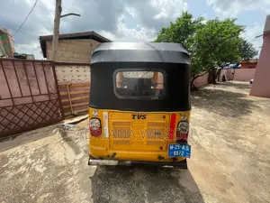 TVS King Deluxe Plus iTouch Start 2025 Yellow