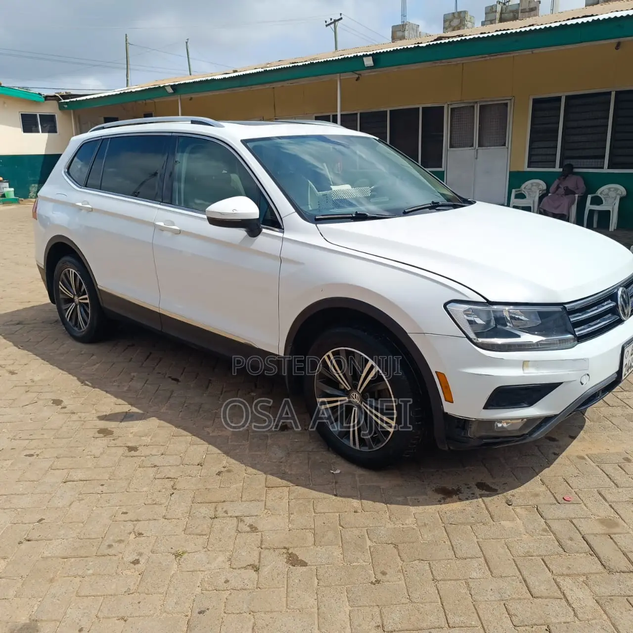 Volkswagen Tiguan 2.0T SEL FWD 2019 White