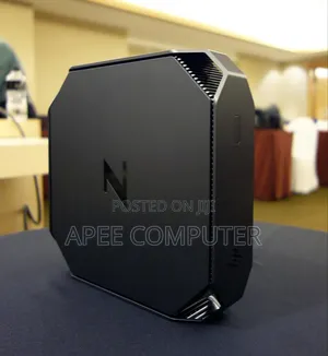 Desktop Computer HP Z2 8GB Intel Xeon HDD+SSD 750GB