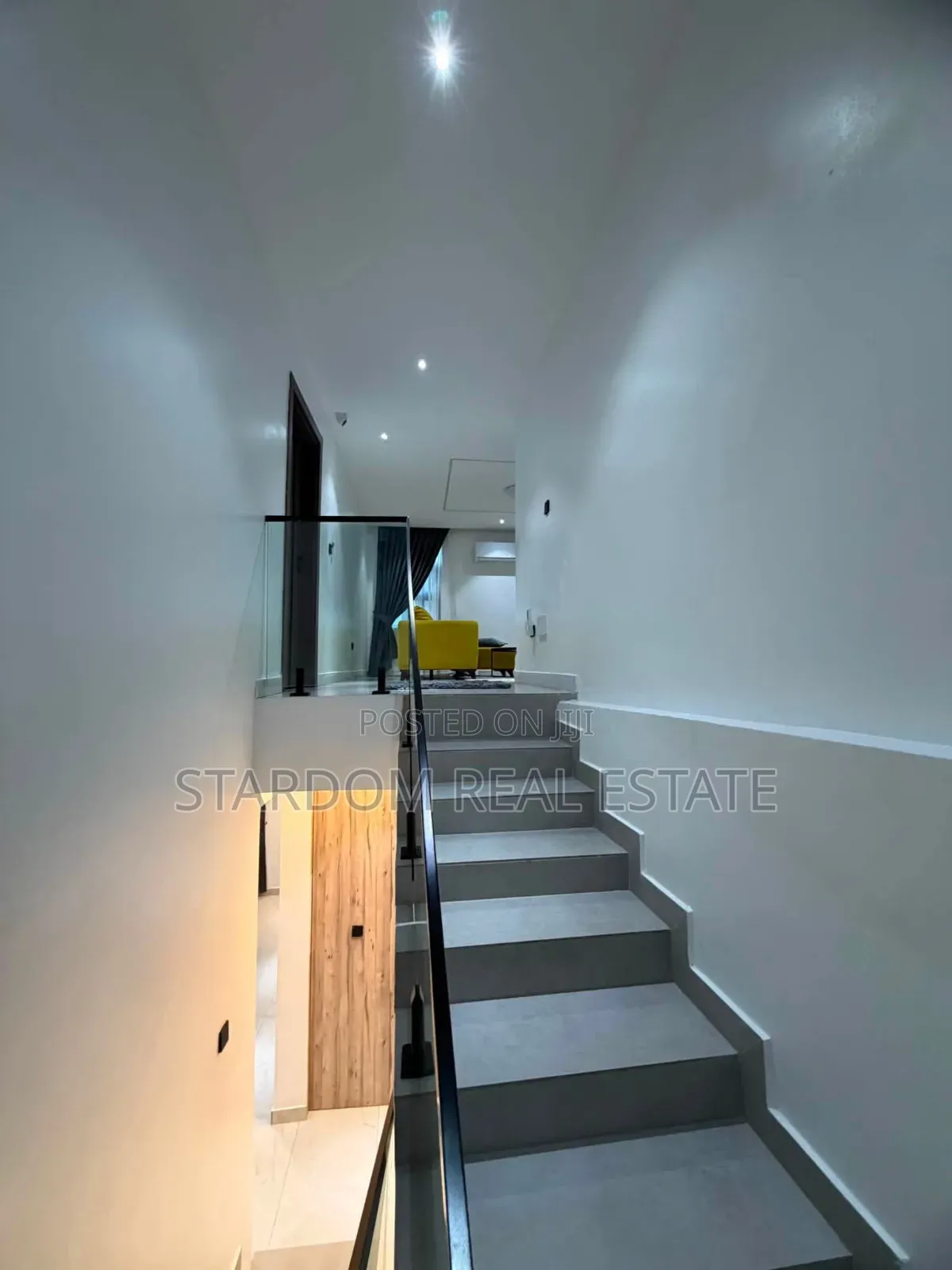 4bdrm Duplex in East Legon, Ability for sale
