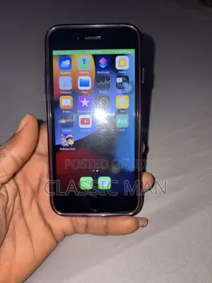 Apple iPhone 7 32 GB Black