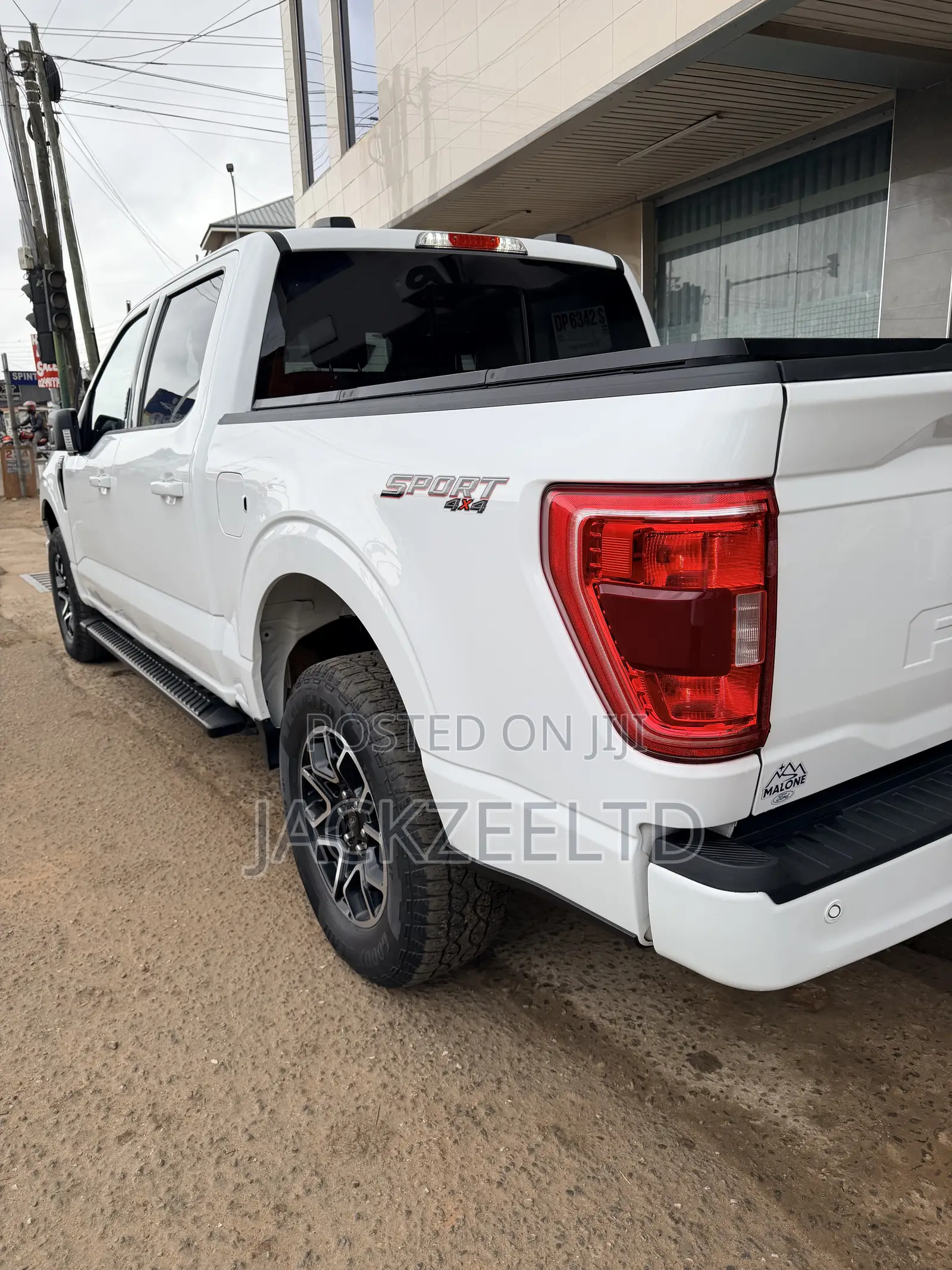 Ford F-150 XLT 2022 White