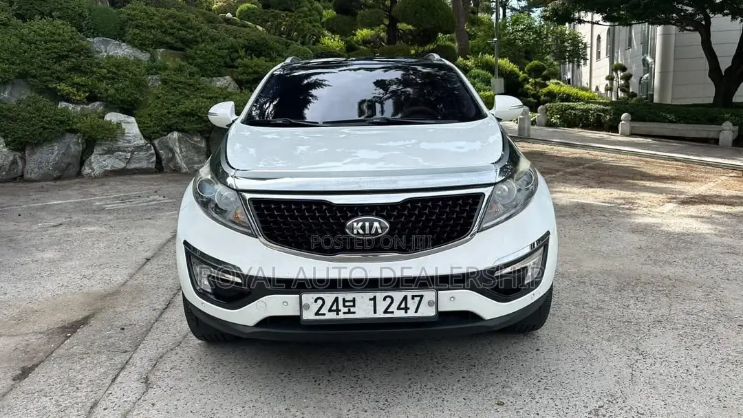 Kia Sportage SX 4dr SUV AWD (2.0L 4cyl Turbo 6A) 2015 White