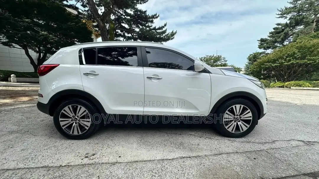 Kia Sportage SX 4dr SUV AWD (2.0L 4cyl Turbo 6A) 2015 White