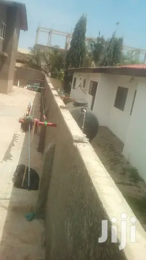 Razor Wire Installation