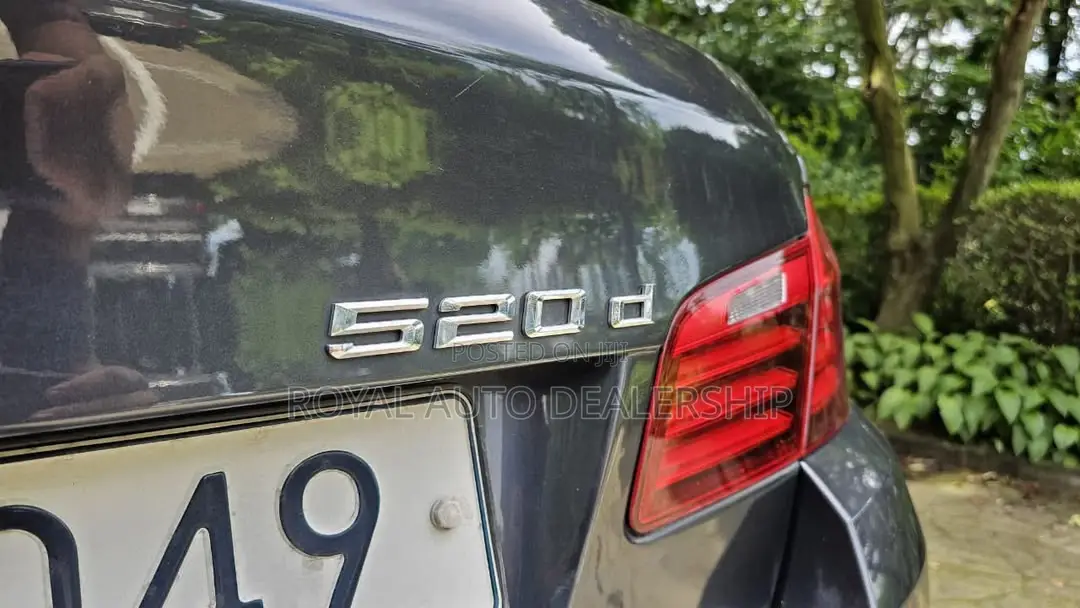 BMW 528i 2014 Black
