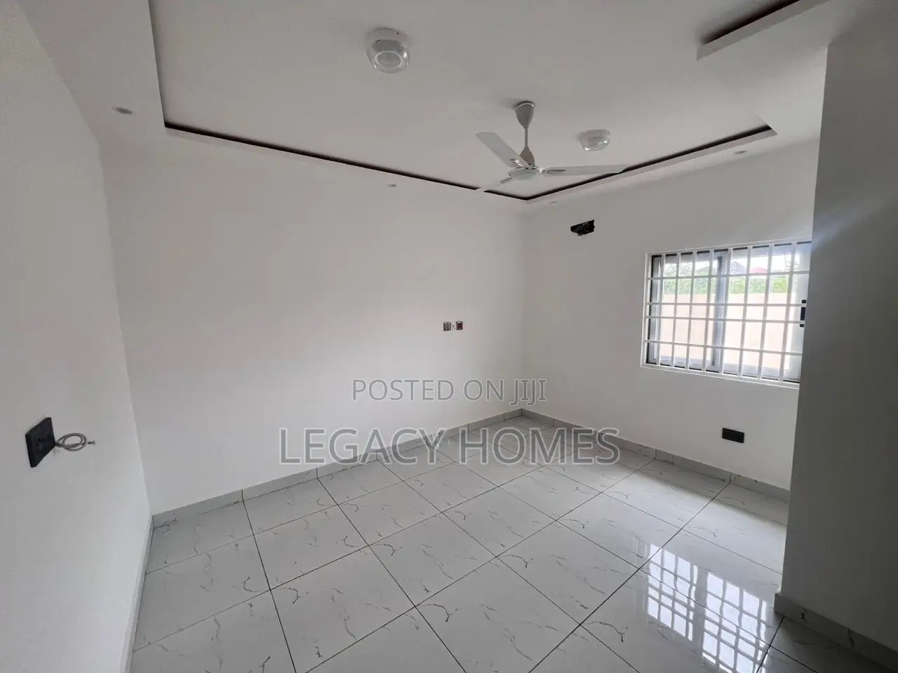 3bdrm House in Adenta, Barrier for sale
