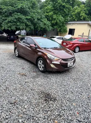 Hyundai Elantra GLS Sedan FWD (1.8L 4cyl 6M) 2013 Red