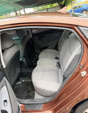 Hyundai Elantra GLS Sedan FWD (1.8L 4cyl 6M) 2013 Red