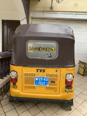 TVS King Deluxe Plus iTouch Start 2025 Yellow