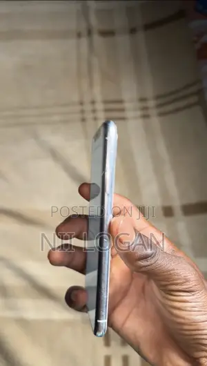 Apple iPhone X 256 GB White