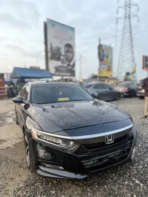 Honda Accord Touring 2.0T 2018 Black