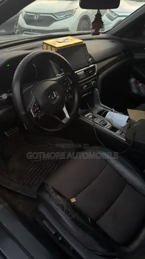 Honda Accord Touring 2.0T 2018 Black