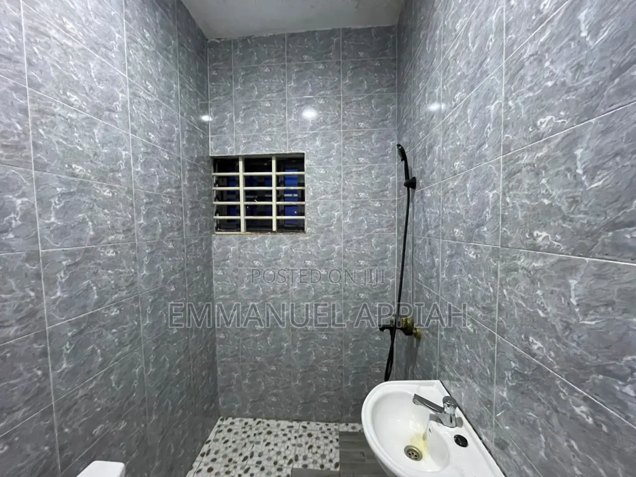 1bdrm Room & Parlour in Darkuma Fadama, Darkuman for rent