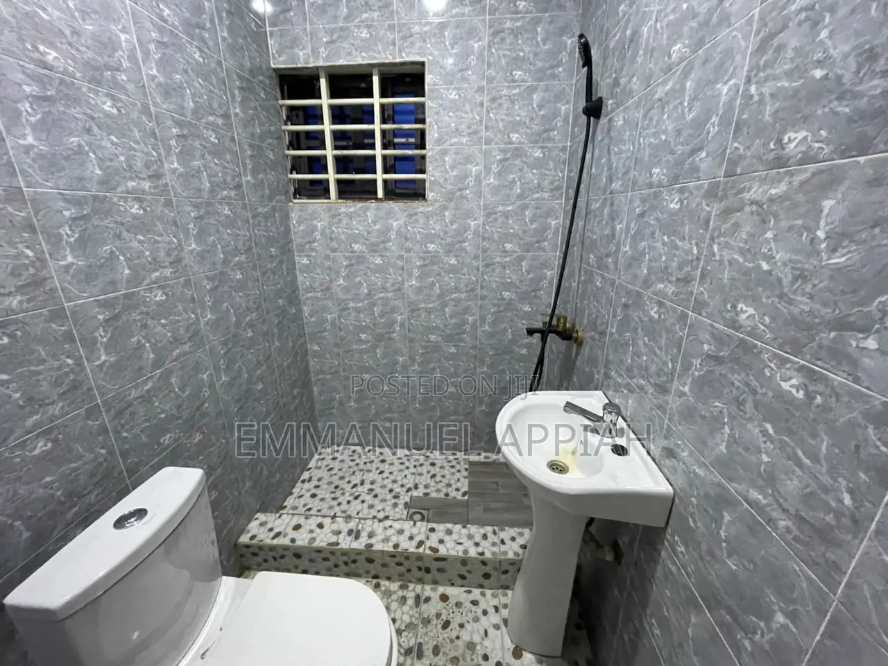 1bdrm Room & Parlour in Darkuma Fadama, Darkuman for rent