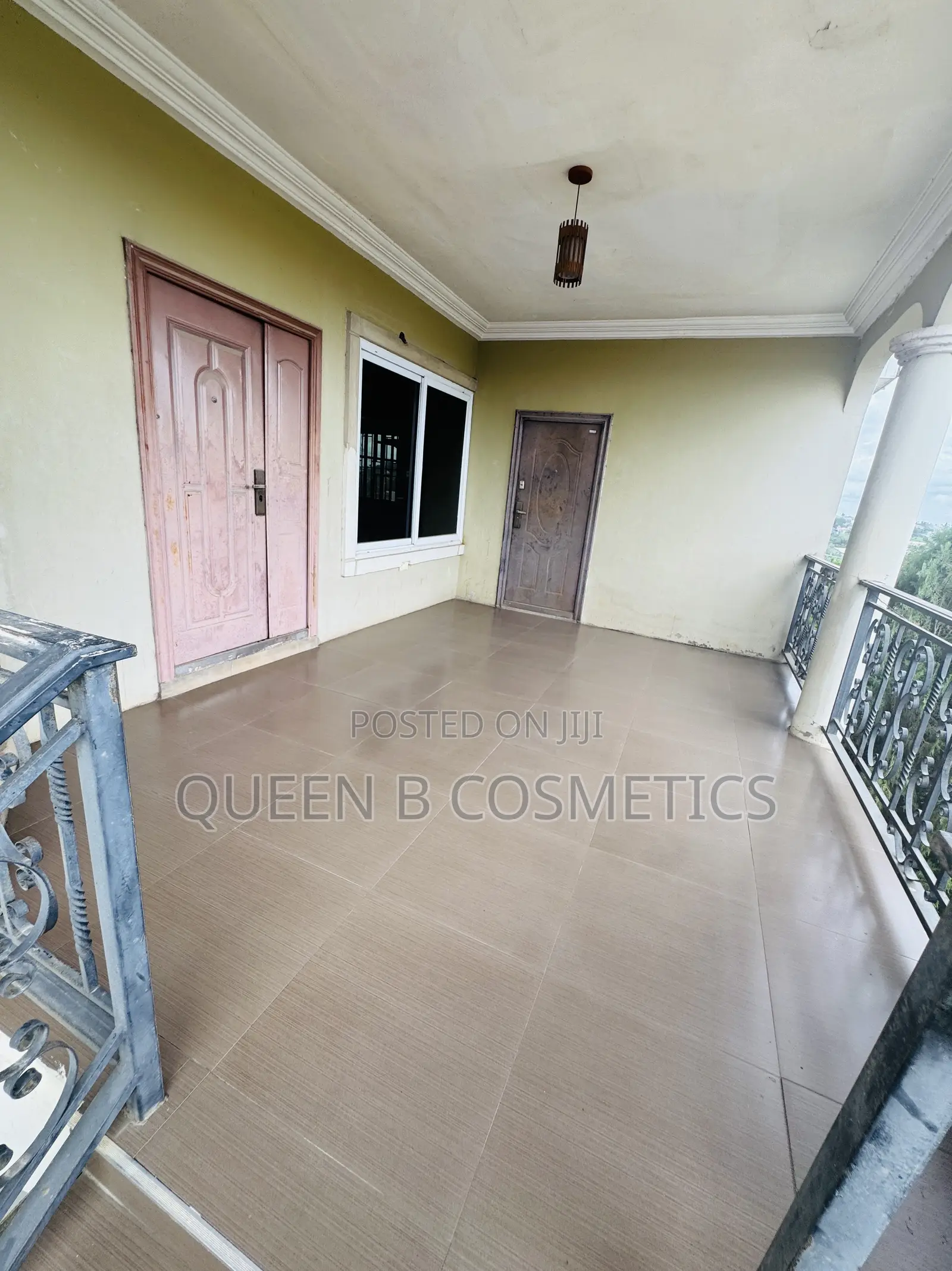 4bdrm Apartment in Adoagyiri, Ga East Municipal for rent