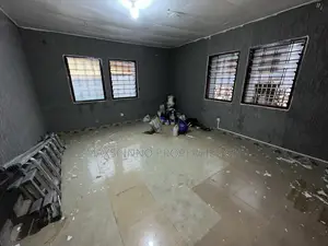 2bdrm Apartment in Maxspinno Properties, Little Roses Area for rent