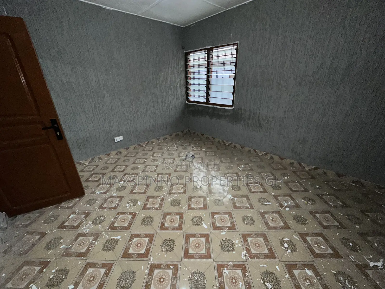 2bdrm Apartment in Maxspinno Properties, Little Roses Area for rent