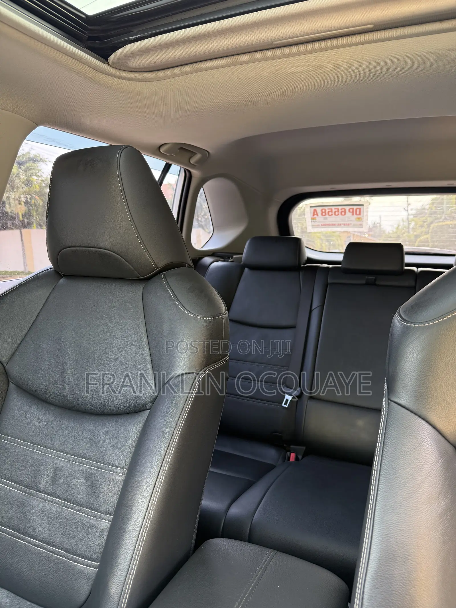 Toyota RAV4 2021 White