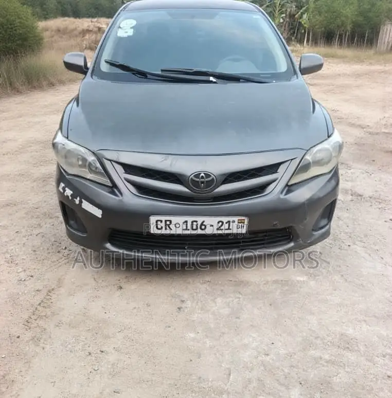 Toyota Corolla 2013 Gray
