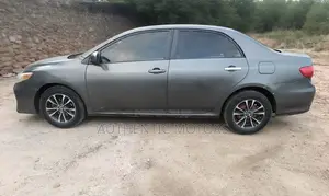 Toyota Corolla 2013 Gray