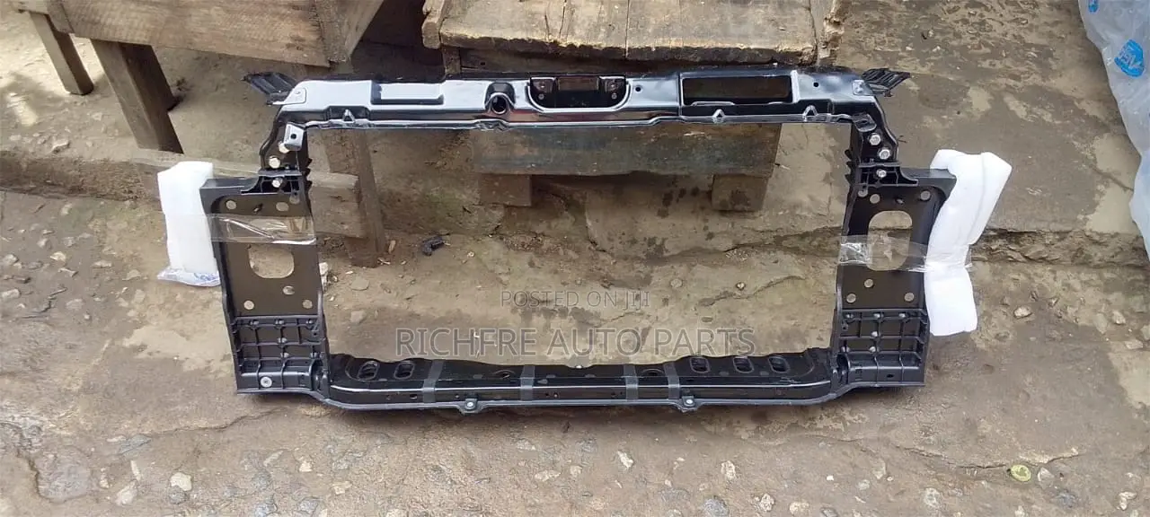 Hyundai Elantra 2012 2013 2014 2015 2016 Radiator Support