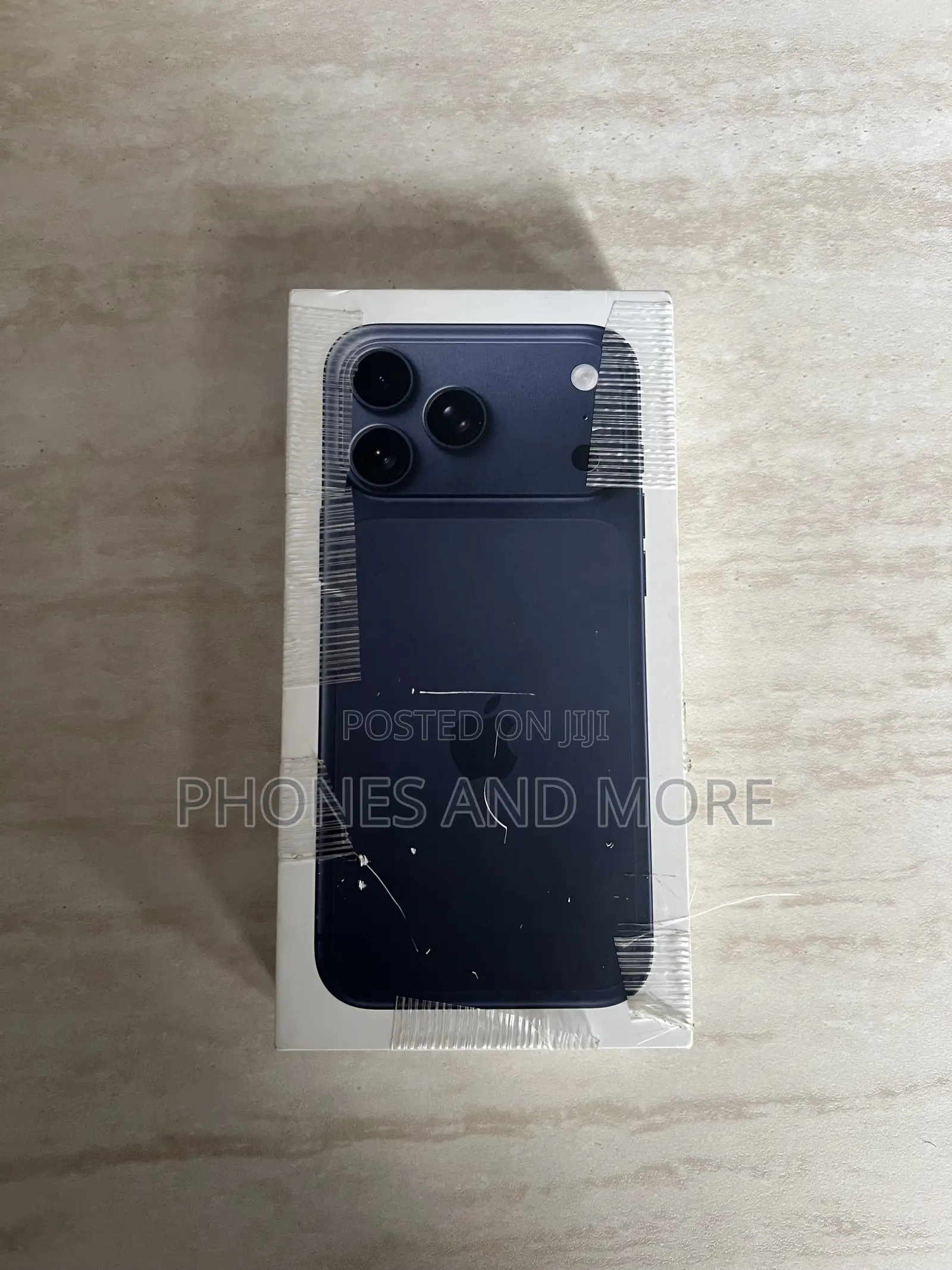 New Apple iPhone 17 Pro Max 256 GB Blue