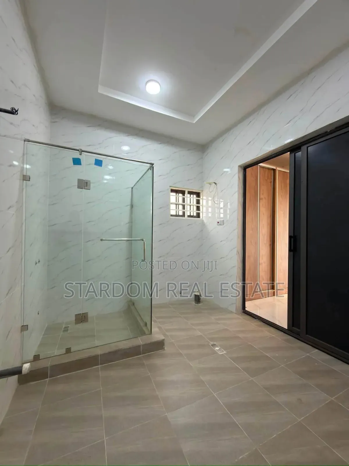 4bdrm Duplex in East Legon Ogbojo, American House for sale