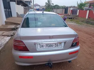 Honda Accord 2000 Silver