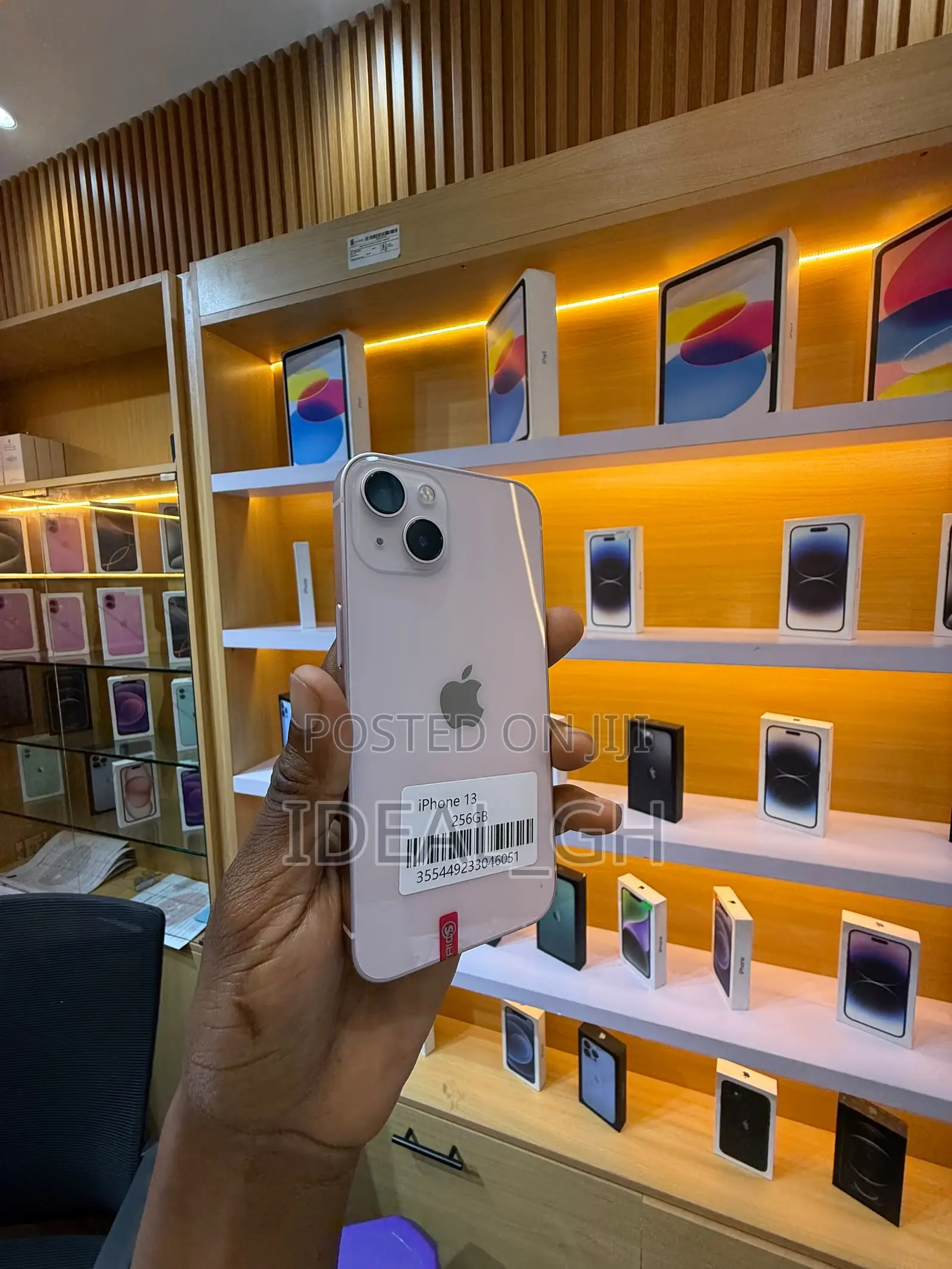 Apple iPhone 13 128 GB Pink