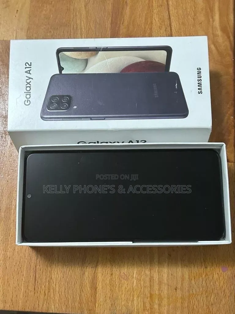 New Samsung Galaxy A12 (India) 128 GB Black