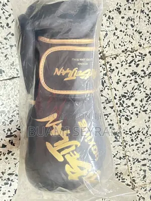 Black Boxing Gloves