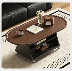 Modern Luxury Central Table .