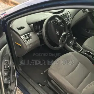 Hyundai Elantra SE Sedan FWD (1.8L 4cyl 6M) 2016 Blue