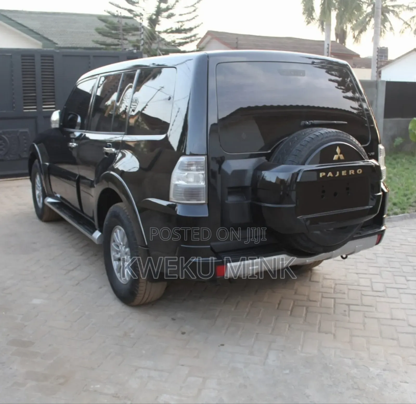 Mitsubishi Pajero 2013 Black