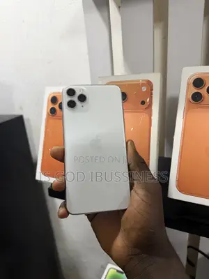 Apple iPhone 11 Pro Max 64 GB White
