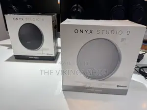 Onyx Studio 9