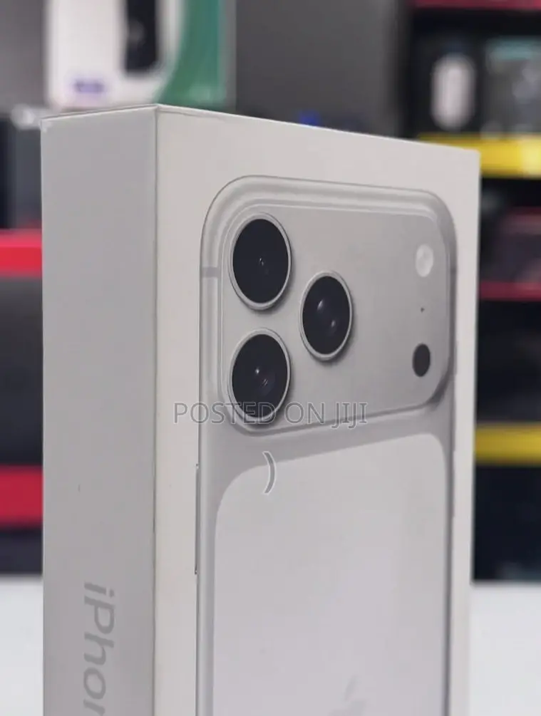 New Apple iPhone 17 Pro Max 256 GB Silver