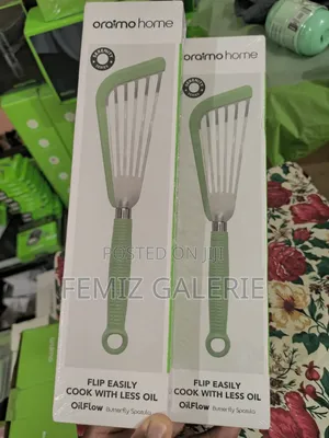 Oraimo OilFlow Easy-Flip Low-Oil Butterfly Spatula
