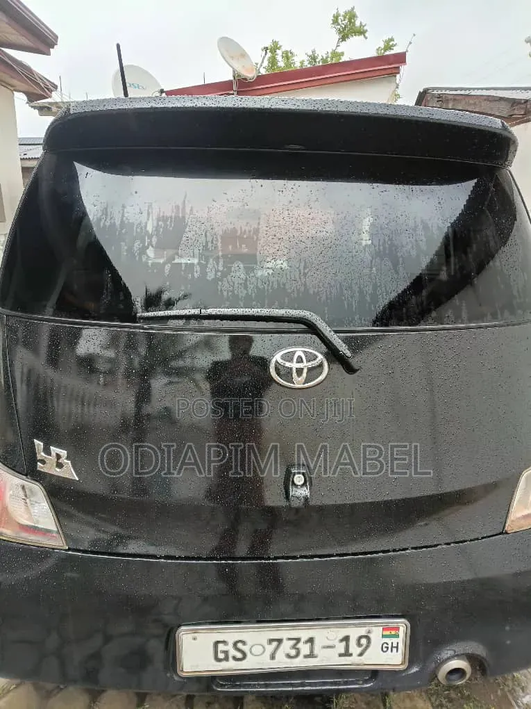 Toyota bB 2009 Black