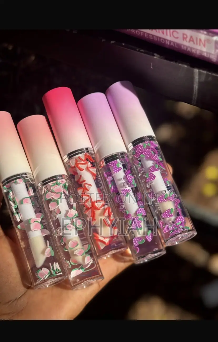Lip Gloss and Lip Oil