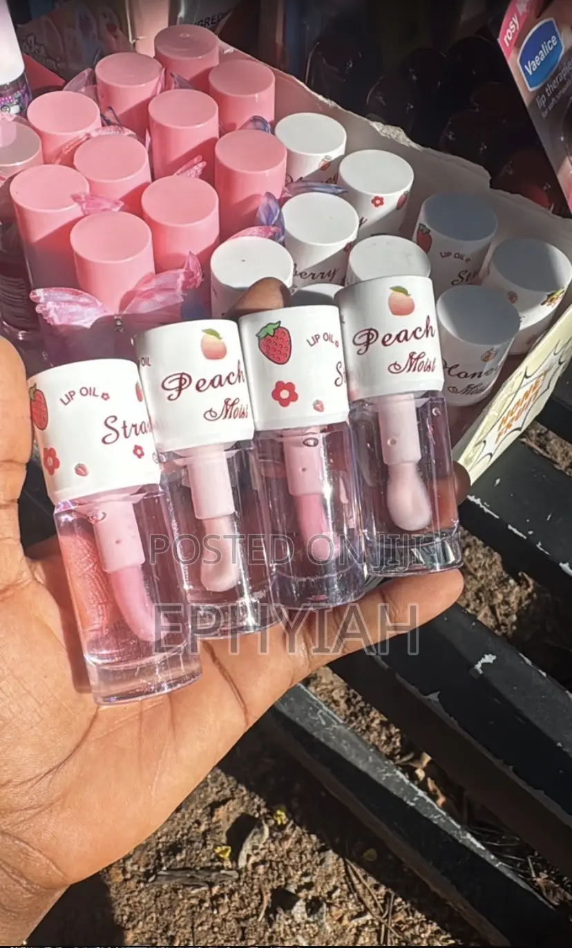 Lip Gloss and Lip Oil