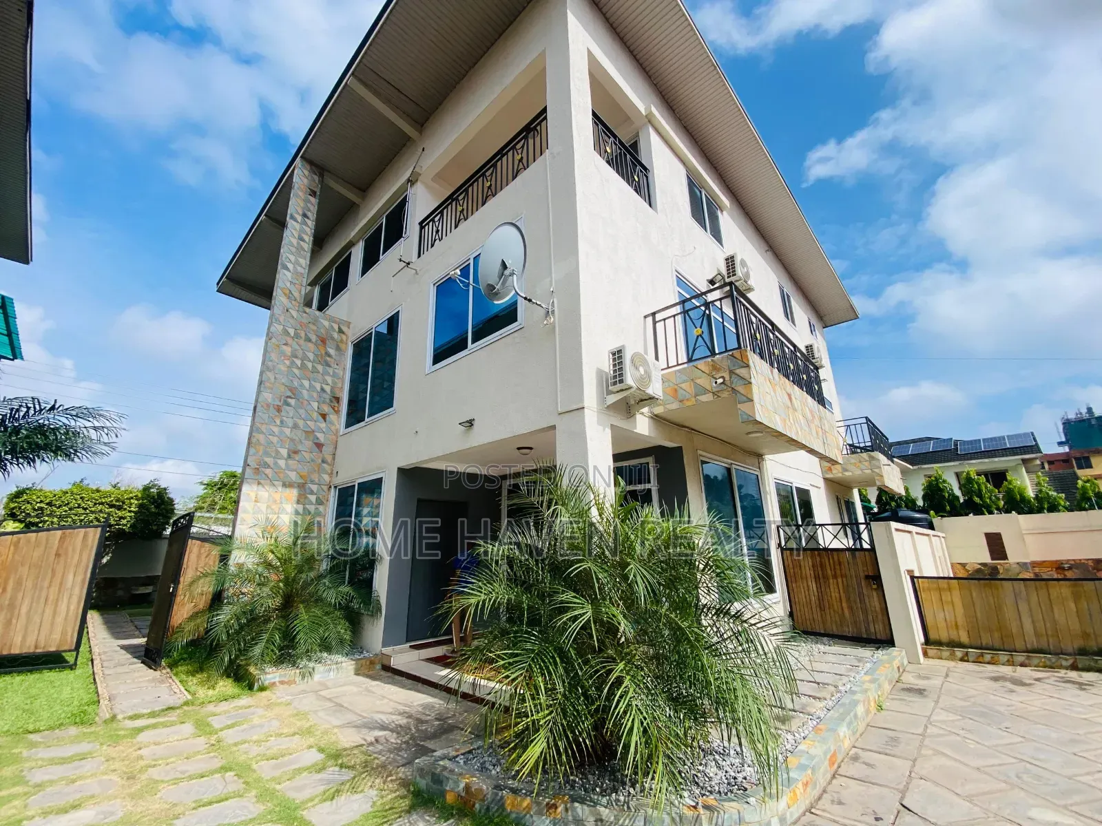 Furnished 3bdrm House in Roman Ridge, Police Station for rent