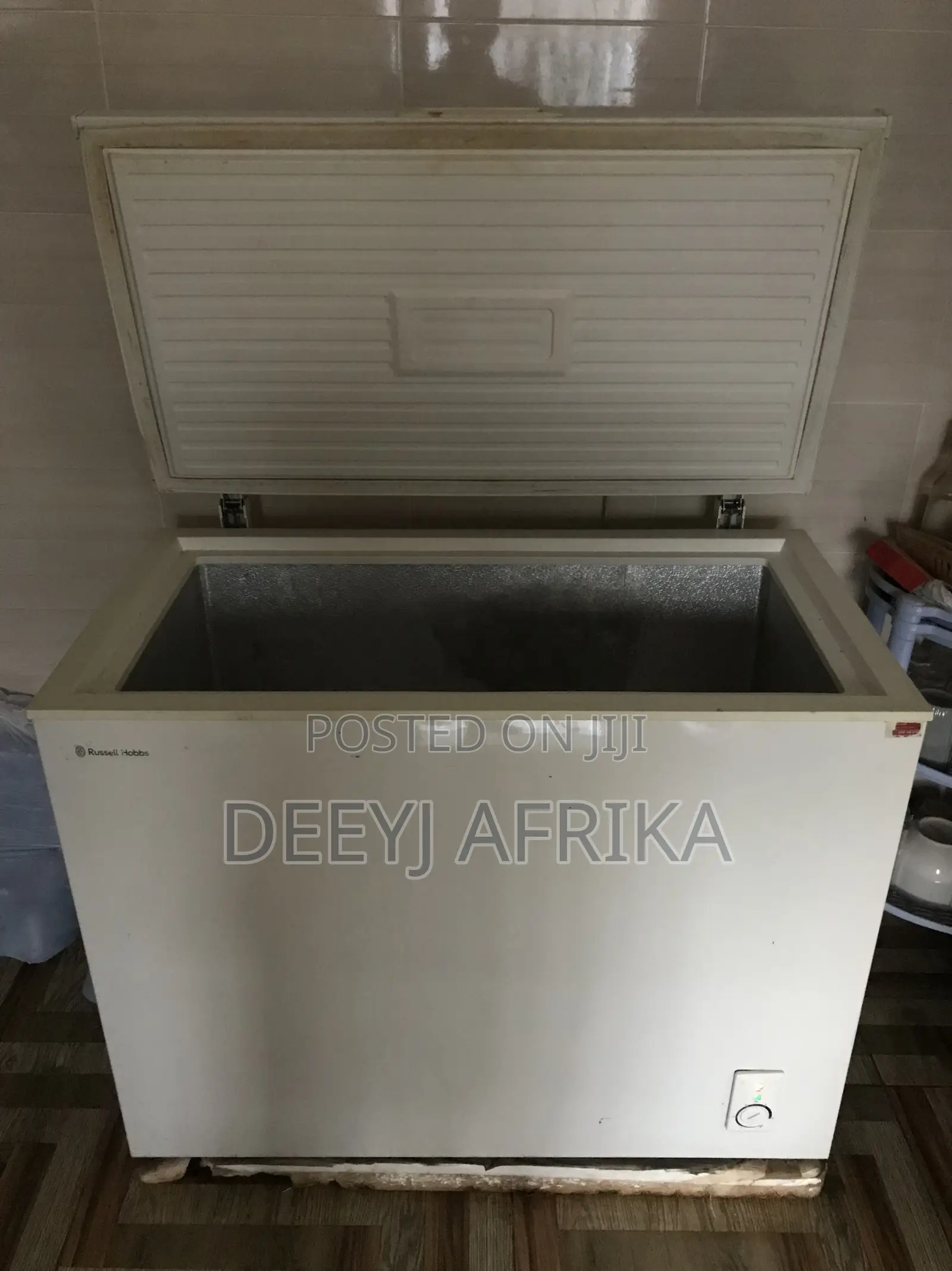 Deep-Freezer Which Is Fairly Used Is Going for Cedis Is Negotiab