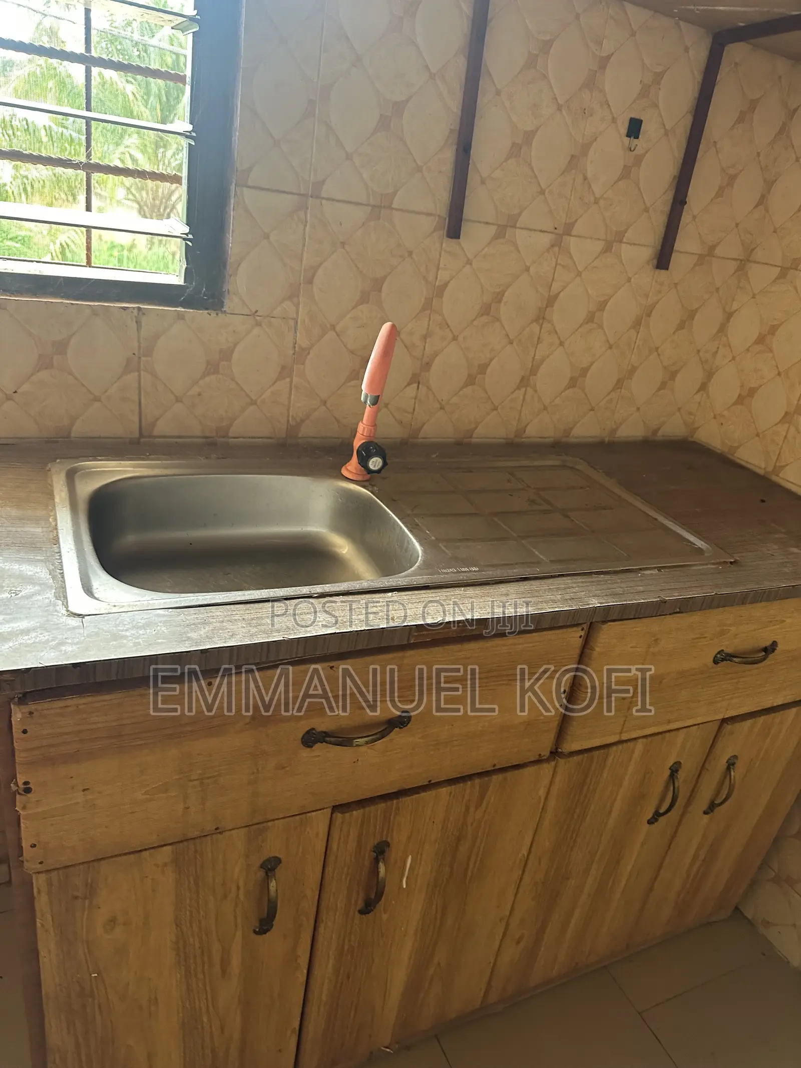 1bdrm Apartment in Genu Property, Frafraha for rent