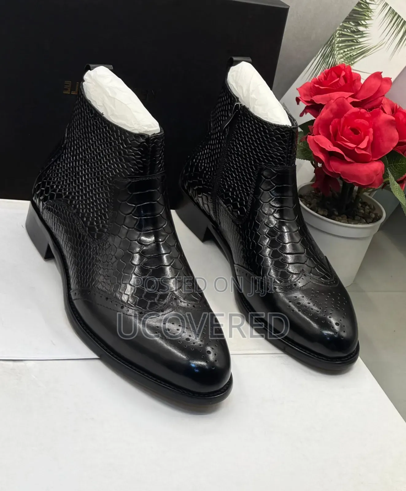Kenneth Cole Zip Chelsea Boots