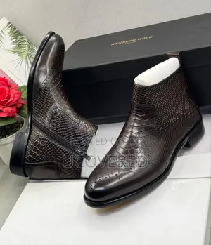 Kenneth Cole Zip Chelsea Boots
