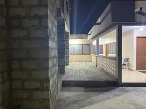 4bdrm Block of Flats in Muta, New Mamprobi for sale