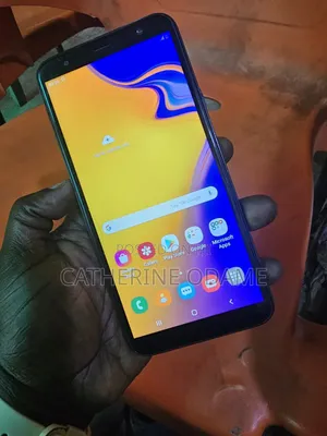 Samsung Galaxy J4 Plus 32 GB Black
