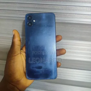 Samsung Galaxy A05 64 GB Blue